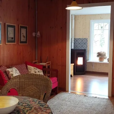 El Pajar Y La Cabana